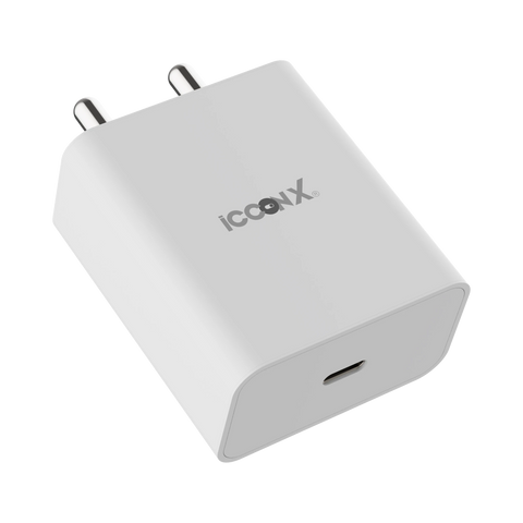 icconX MC 83 Pro 45W Type-C wall charger, front three-quarter view